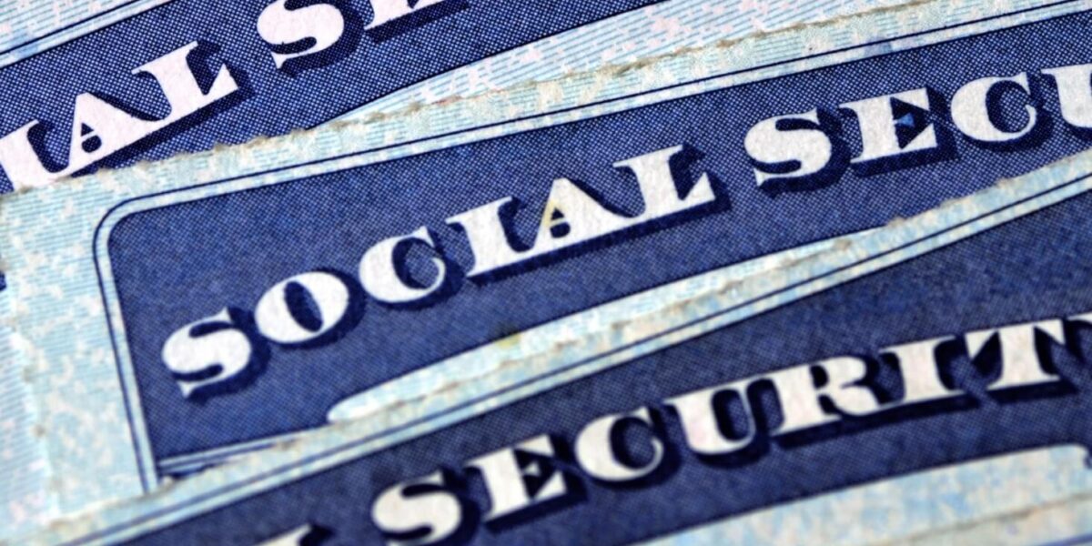 the best fake social security card maker